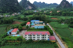 Xây dựng các trường học hạnh phúc ở khu vực biên giới