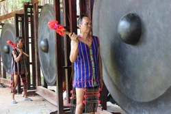 Thắp lửa truyền thống, đánh thức bản sắc văn hóa dân tộc S’tiêng