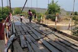 Hàng loạt cầu treo dân sinh ở Gia Lai xuống cấp nghiêm trọng