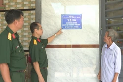 Thắp lên niềm tin cho những người khó khăn nơi biên giới