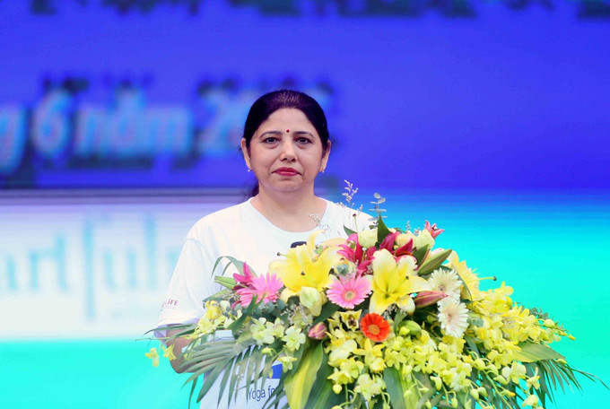 Tiến sĩ Monica Sharma, Giám đốc Trung tâm Văn hóa Swami Vivekananda, Đại sứ quán Ấn Độ tại Việt Nam phát biểu. Tiến sĩ Monica Sharma, Giám đốc Trung tâm Văn hóa Swami Vivekananda, Đại sứ quán Ấn Độ tại Việt Nam phát biểu.