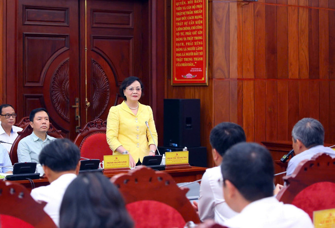 Bộ trưởng Bộ Nội vụ Phạm Thị Thanh Trà phát biểu tại buổi làm việc của Thủ tướng Chính phủ với Ban Thường vụ Tỉnh ủy Quảng Trị ngày 27/7. Ảnh: TTXVN phát quang-tri-can-bo3-060825.jpg