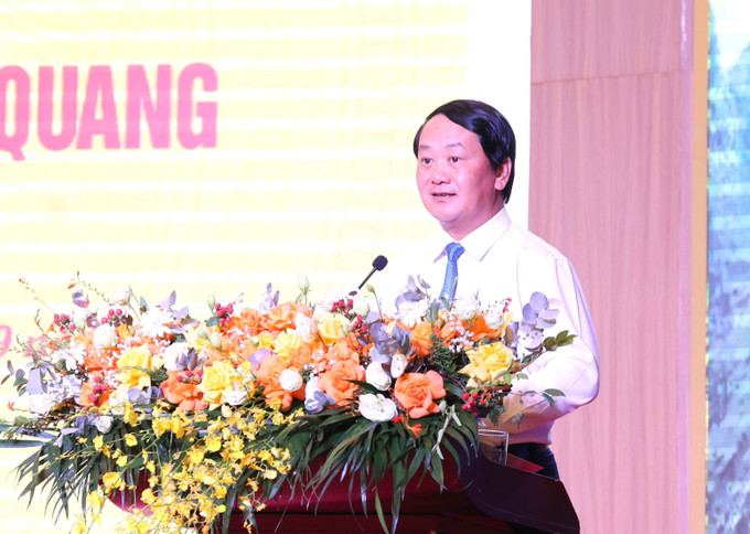 Bí thư Tỉnh ủy Tuyên Quang Hầu A Lềnh phát biểu chỉ đạo Đại hội. dai-hoi-tuyen-quang-090925.jpg