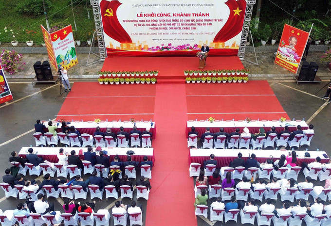 Quang cảnh buổi Lễ. son-la2-270925.jpg