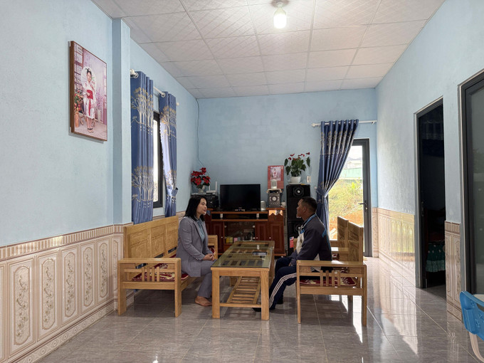 Căn nhà khang trang của gia đình ông Kră Jăn Ha Lê Niss (thôn 1, xã Đạ Sar, huyện Lạc Dương) được hoàn thành từ nguồn hỗ trợ trong chương trình xóa nhà tạm, nhà dột nát. Căn nhà khang trang của gia đình ông Kră Jăn Ha Lê Niss (thôn 1, xã Đạ Sar, huyện Lạc Dương) được hoàn thành từ nguồn hỗ trợ trong chương trình xóa nhà tạm, nhà dột nát.