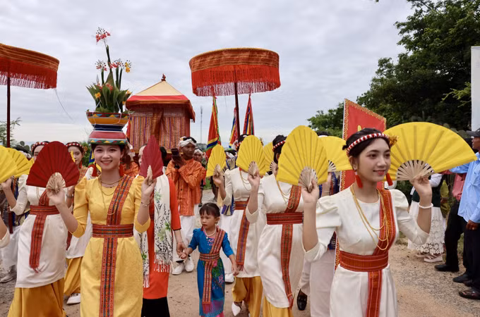 thap-cham2-211025.jpg