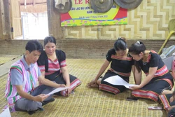 Tích cực tuyên truyền bầu cử trong vùng đồng bào dân tộc thiểu số