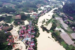 Lạng Sơn đảm bảo an toàn cho người dân ở vùng bị cô lập, ngập sâu
