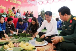 Thiết thực chăm lo Tết cho người dân có hoàn cảnh khó khăn