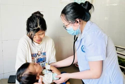 Gia Lai đẩy mạnh tiêm chủng, chủ động giám sát dịch sởi