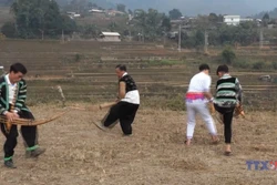 Giữ hồn khèn Mông nơi vùng cao Trạm Tấu