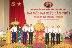 Giữ vững vai trò hạt nhân chính trị