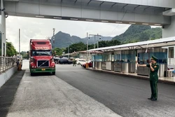Kim ngạch xuất nhập khẩu qua Cửa khẩu Quốc tế Thanh Thủy tăng kỷ lục