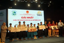 Học sinh sôi nổi tranh tài Cuộc thi Robottacon Gia Lai mở rộng