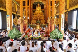 Tái hiện Lễ dâng y tắm mưa (Lễ nhập hạ) theo truyền thống Phật giáo Nam Tông