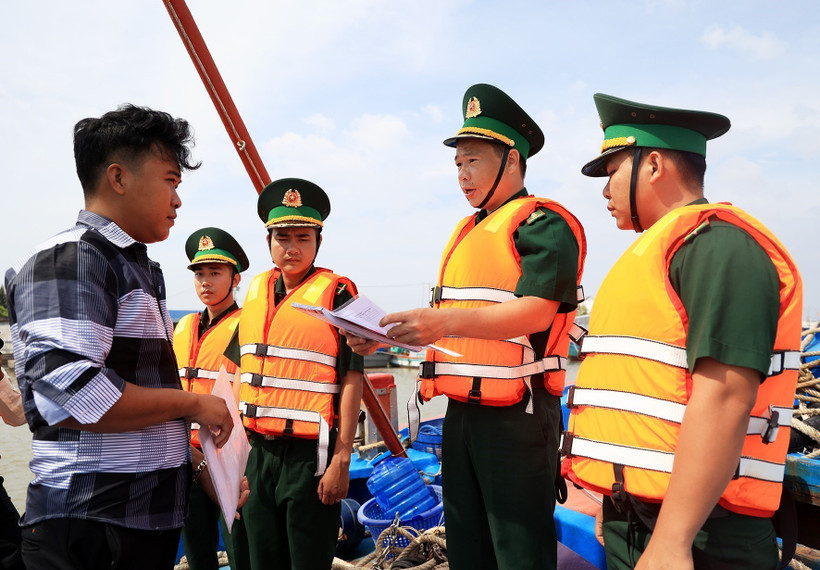 Cửa khẩu quốc tế Hà Tiên, cửa khẩu quốc tế đường bộ tại cực Tây Nam Tổ quốc thuộc địa phận phường Mỹ Đức, thành phố Hà Tiên (Kiên Giang). Ảnh: Hồng Đạt - TTXVN