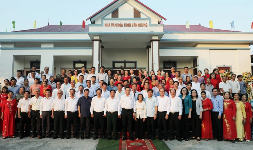Phó Chủ tịch Thường trực Quốc hội Trần Thanh Mẫn dự Ngày hội Đại đoàn kết toàn dân tộc tại Bắc Giang