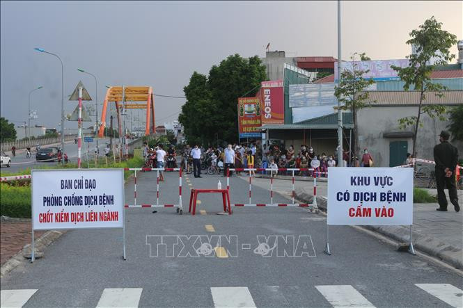 Thêm 26 trường hợp nhập cảnh mắc COVID-19 được cách ly ngay tại Thành phố Hồ Chí Minh và Đà Nẵng