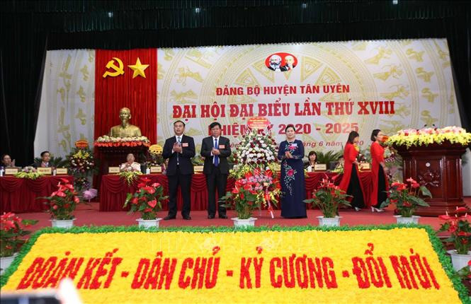 Tiến tới Đại hội XIII của Đảng: Xây dựng Tân Uyên trở thành huyện phát triển của tỉnh Lai Châu