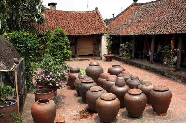 Hà Nội kỷ niệm 15 năm Làng cổ Đường Lâm được công nhận là di tích quốc gia