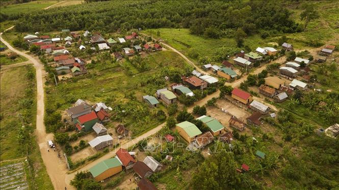 Bộ mặt khang trang của làng Brang. Ảnh: Hoài Nam – TTXVN