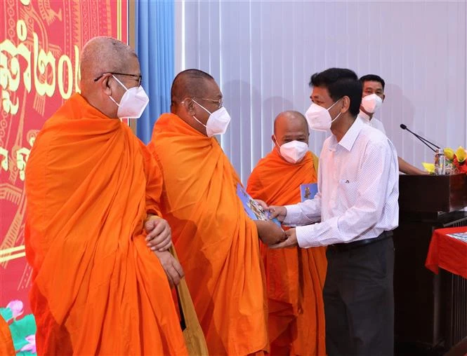 Tổ chức Lễ Sene Đôlta phù hợp với truyền thống, an toàn chống dịch COVID-19
