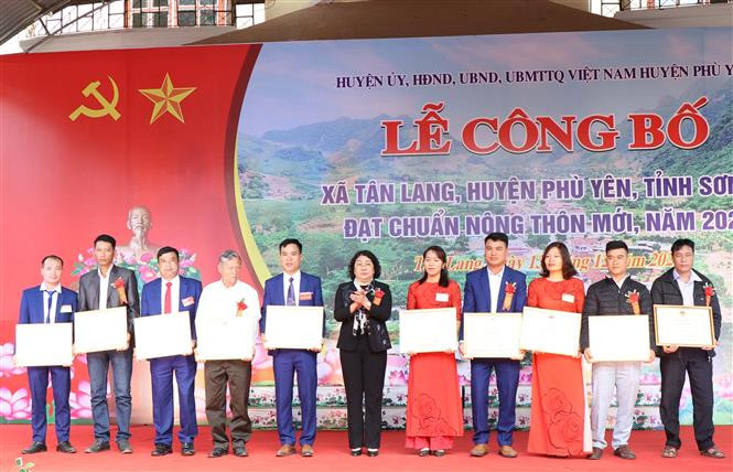 Xã miền núi Tân Lang quyết tâm nâng cao chất lượng các tiêu chí nông thôn mới