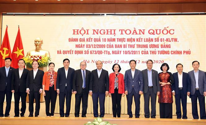 Thủ tướng Chính phủ Nguyễn Xuân Phúc: Xây dựng lớp nông dân mới nắm chắc về khoa học-công nghệ, kinh tế số