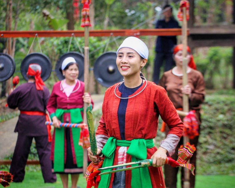 Tái hiện nghi thức "Chậm đò ho" của dân tộc Thổ