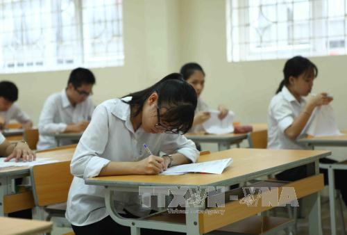 Học sinh bị cách ly do dịch COVID-19 sẽ được xem xét đặc cách vào lớp 10