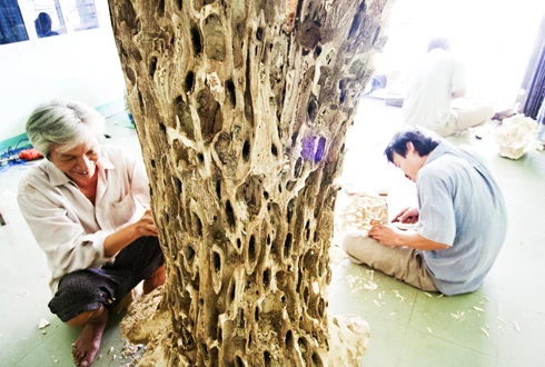 Làng nghề trầm hương ở Khánh Hòa lao đao vì dịch COVID-19