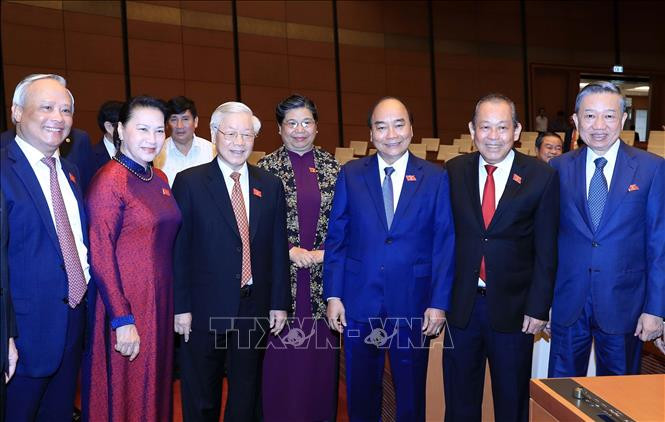 Ngày làm việc đầu tiên của Kỳ họp thứ 9, Quốc hội khóa XIV