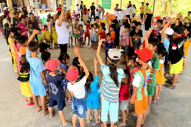 Nâng cao hiệu quả công tác bảo vệ và chăm sóc trẻ em ở Cà Mau