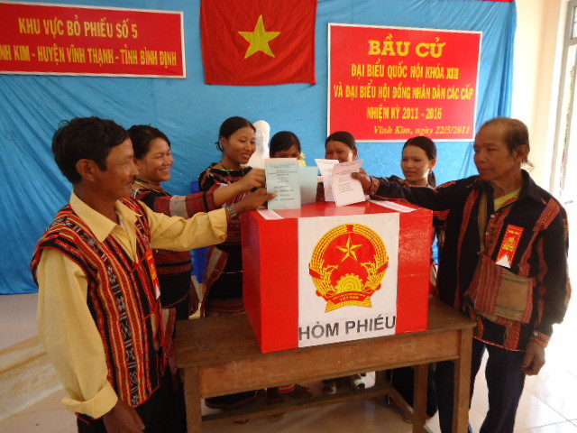 Kịp thời, khách quan giải quyết tố cáo, khiếu nại liên quan đến bầu cử
