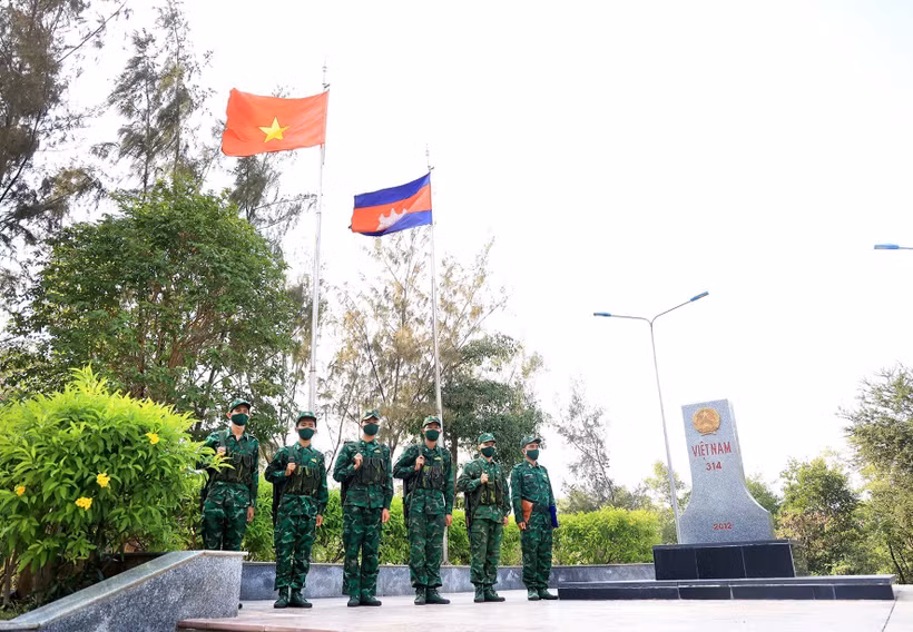 Đồn Biên phòng cửa khẩu quốc tế Hà Tiên bảo vệ vững chắc chủ quyền lãnh thổ, an ninh biên giới