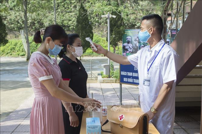 Chiều 13/5, trong nước ghi nhận 19 ca mắc COVID-19 mới tại khu vực đã được cách ly