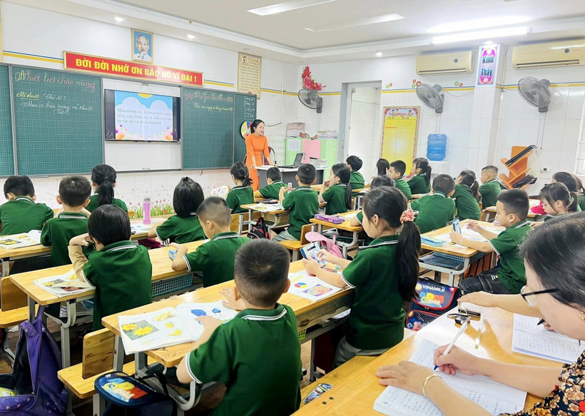 Giữ ổn định mức thu học phí năm học 2022 - 2023 như năm học 2021 - 2022