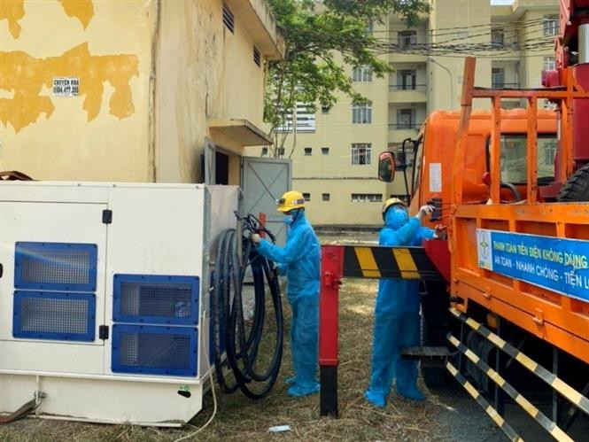 Chính phủ đồng ý giảm 2 tháng tiền điện cho người dân