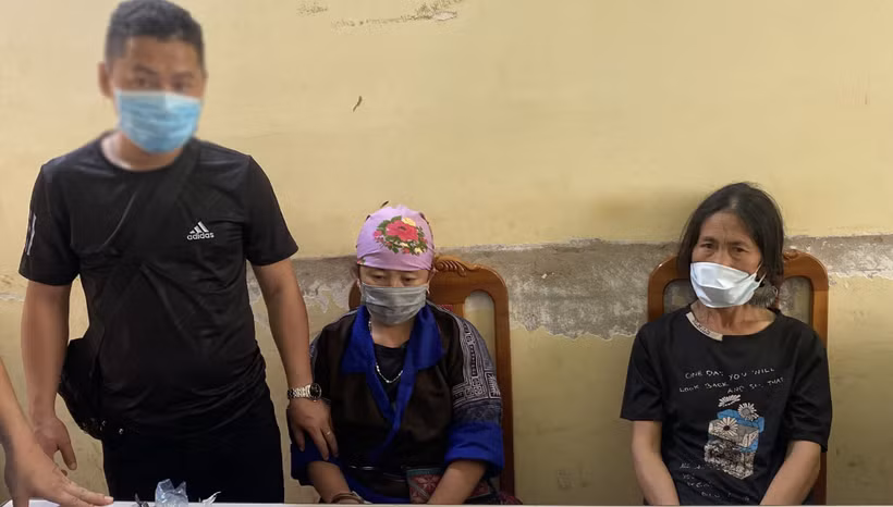 Sơn La: Bắt giữ hai đối tượng vận chuyển trái phép 6.000 viên ma túy tổng hợp