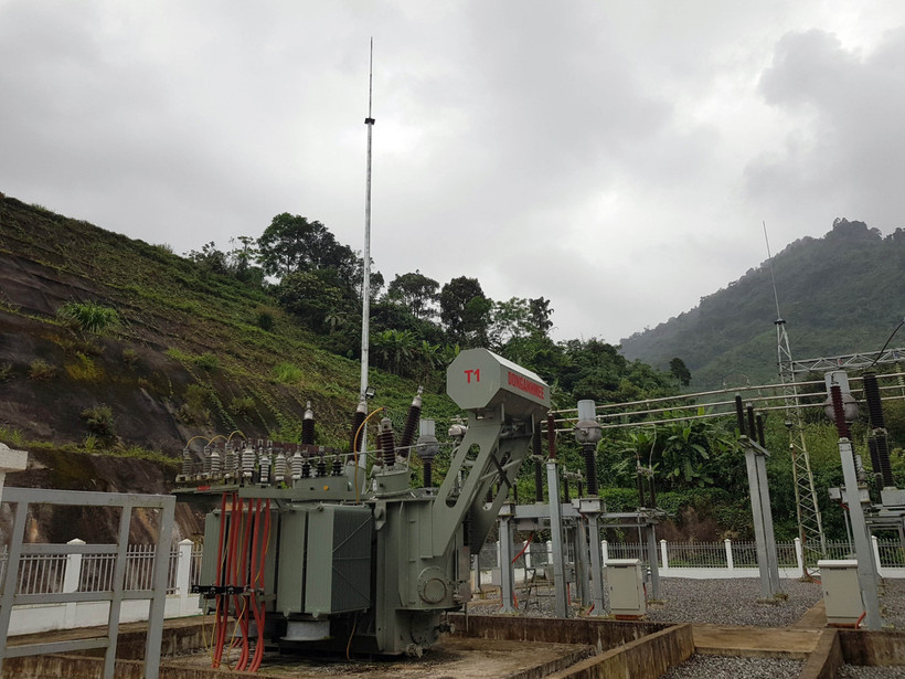 Trạm biến áp 110kV được đóng điện. Ảnh: Trần Tĩnh - TTXVN