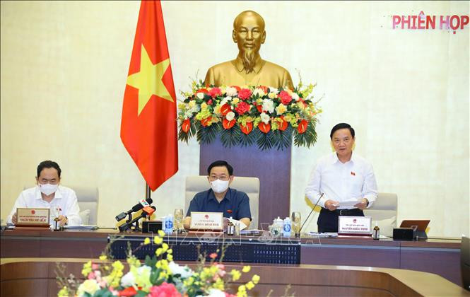 Phó Chủ tịch Quốc hội Nguyễn Khắc Định phát biểu. Ảnh: Nguyễn Điệp – TTXVN