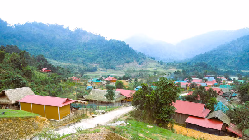 Nhịp sống mới của đồng bào dân tộc Đan Lai nơi thượng nguồn sông Giăng