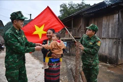 Gần dân, bám bản, dựng xây vùng biên cương Tây Bắc no ấm