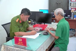 Chủ động bám sát cơ sở phục vụ người dân