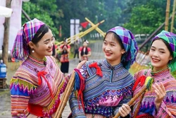 Tiêu chí xác định các dân tộc còn gặp nhiều khó khăn, có khó khăn đặc thù