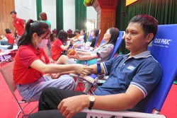 Chung sức xây dựng cộng đồng nhân văn, nhân ái