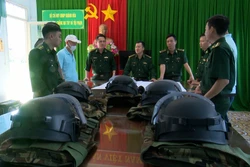 'Lá chắn thép' phòng, chống ma túy vùng biên giới biển