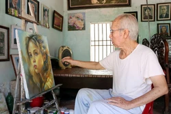 Độc đáo 'làng tranh' nơi xứ đạo