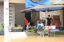Mưa to gây ngập úng cục bộ và sạt lở một số tuyến đường ở Yên Bái