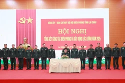 Bộ đội Biên phòng tăng cường về sinh hoạt tại chi bộ thôn, bản biên giới